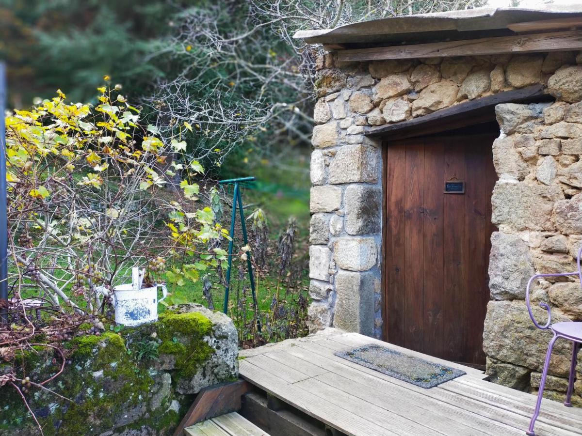 Gites De Fouard "La Praniera" Malaurier Exterior foto